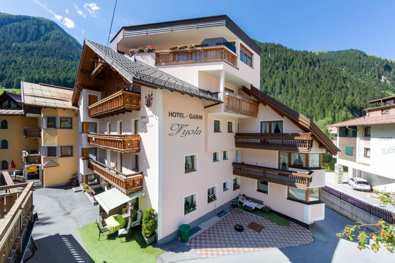 Hotel Garni Tyola Ischgl Exterior foto